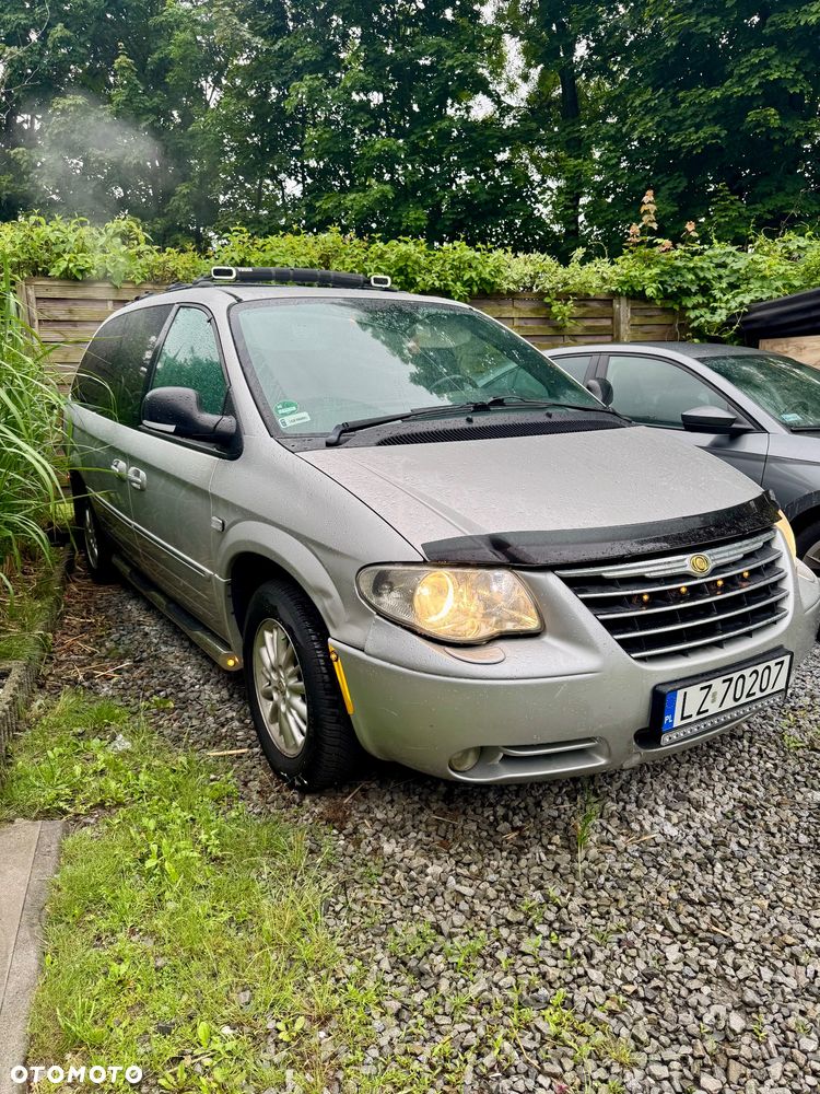Chrysler Grand Voyager - 19