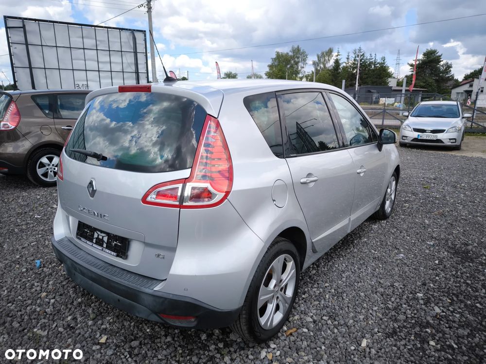 Renault Scenic 1.6dCi Energy Privilege - 7