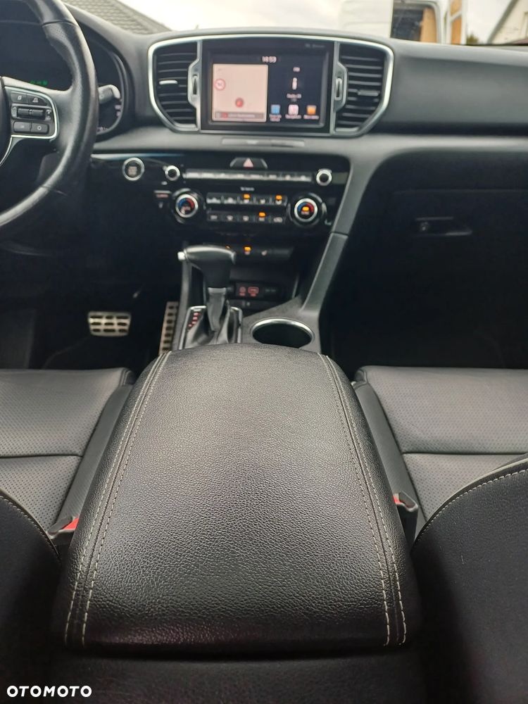 Kia Sportage - 15