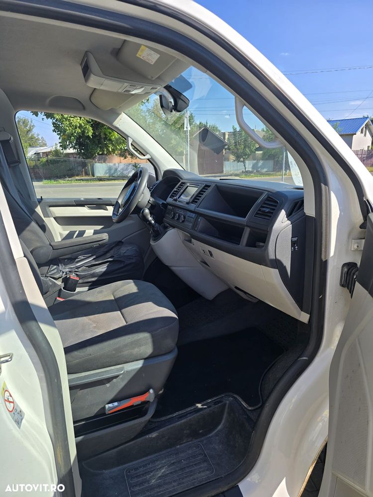 Volkswagen Transporter - 7