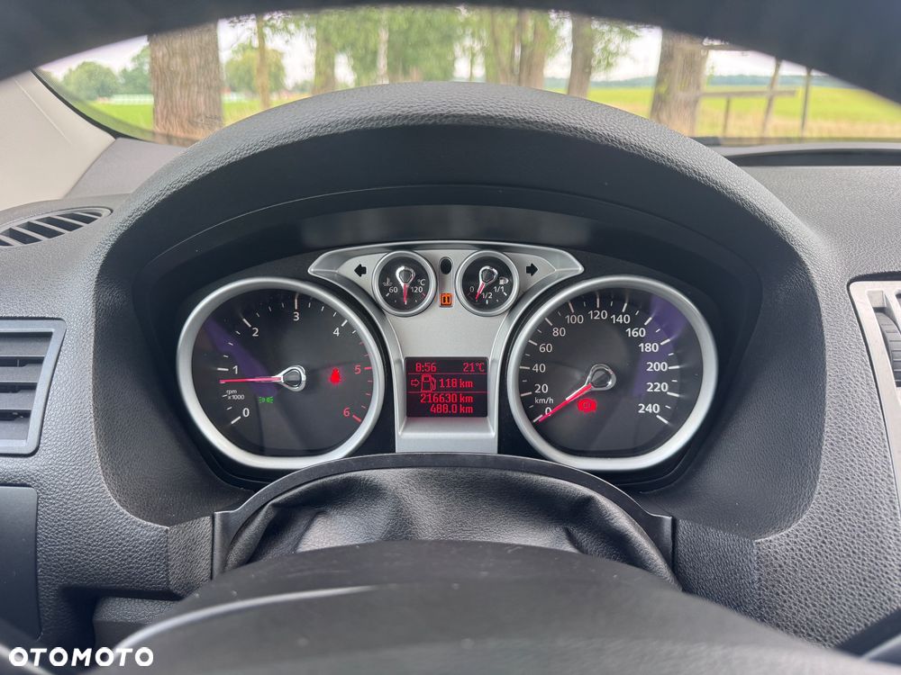 Ford Kuga - 18