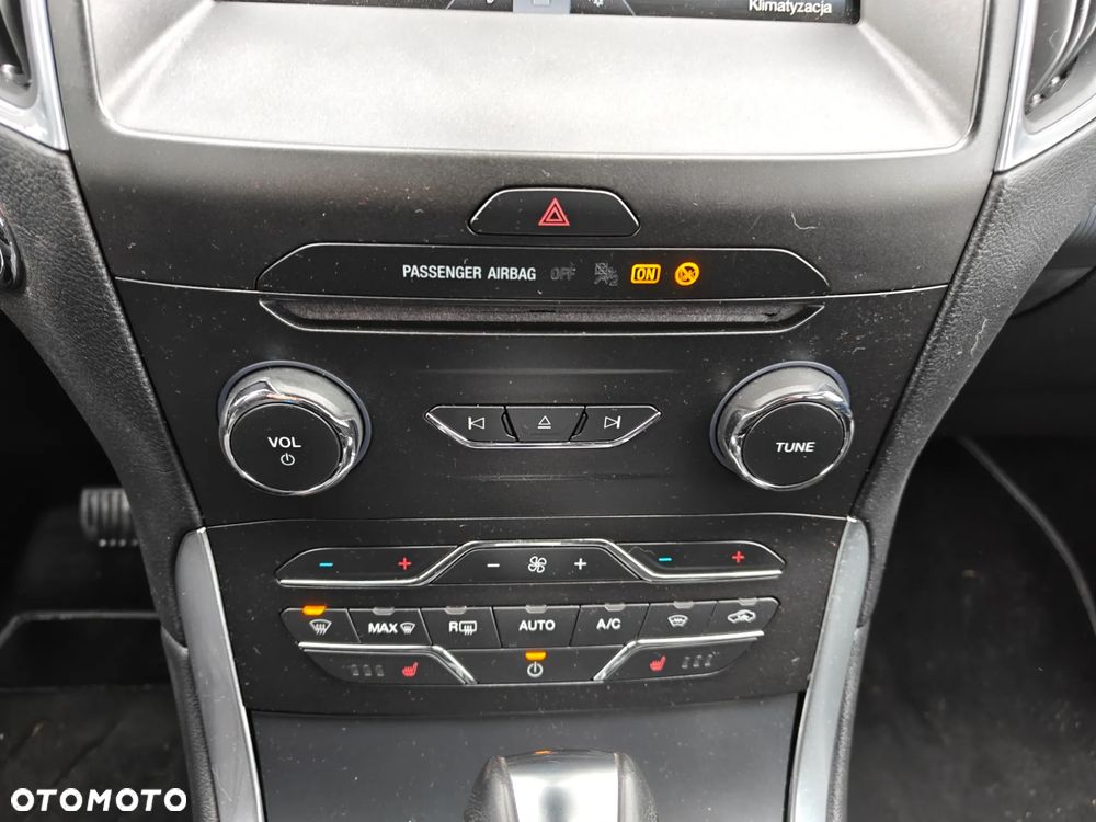 Ford S-Max 2.0 TDCi Bi-Turbo Titanium PowerShift - 15