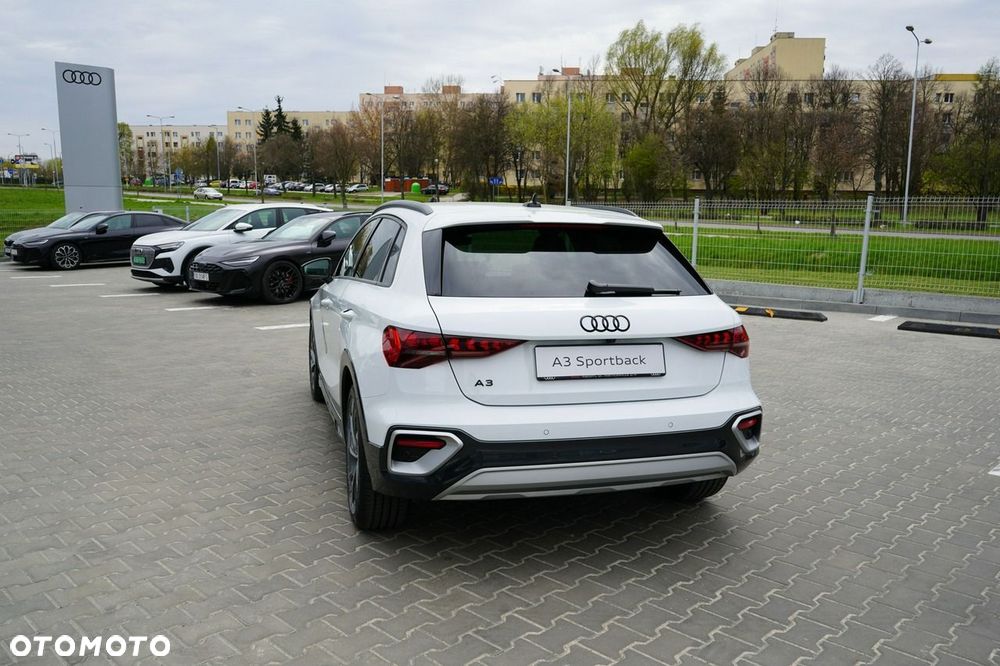 Audi A3 Allstreet - 5