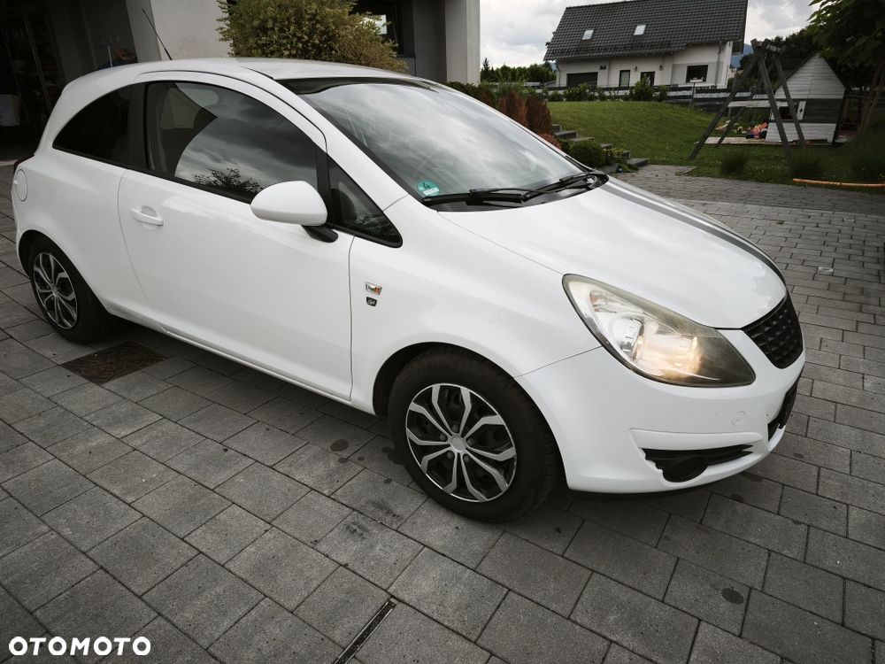 Opel Corsa - 2