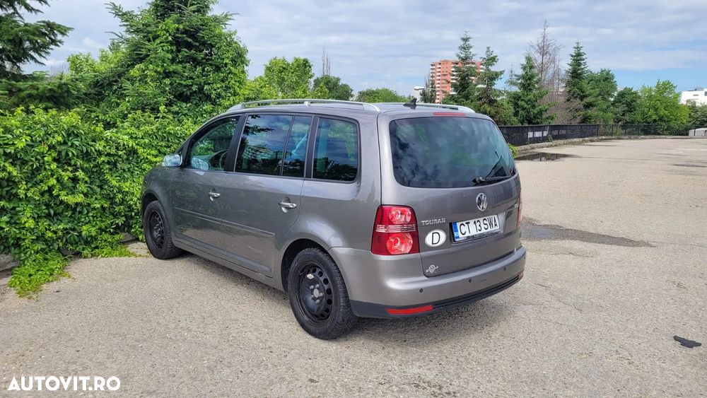 Volkswagen Touran 1.4 TSI Comfortline - 3