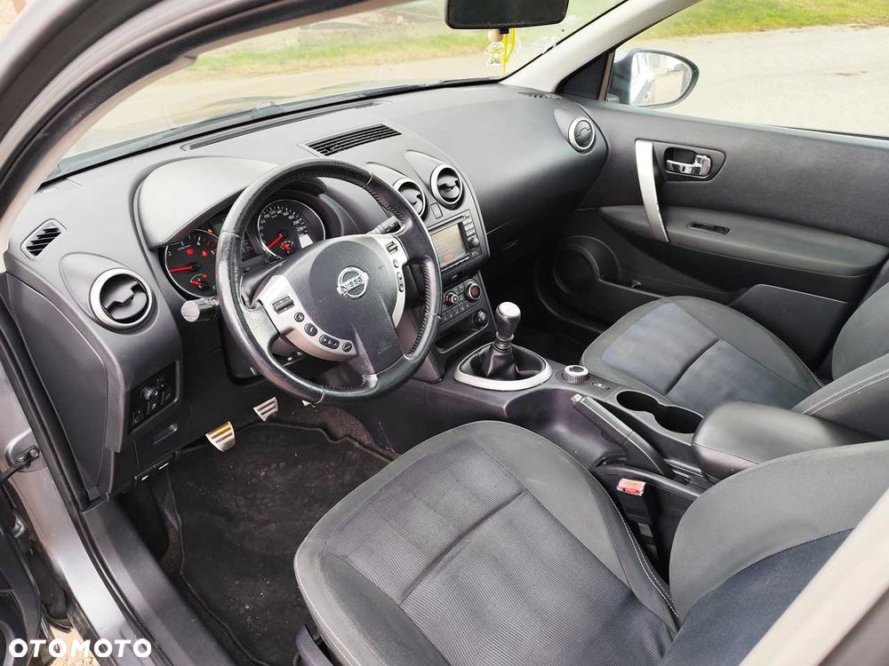 Nissan Qashqai+2 - 7