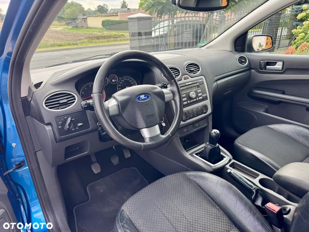 Ford Focus 1.6 Ti-VCT Titanium - 15