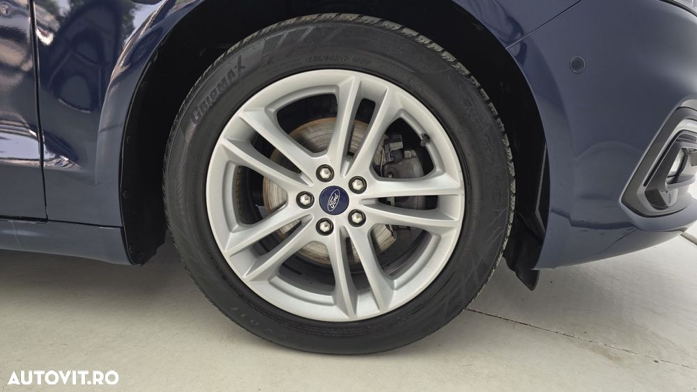 Ford Mondeo - 23