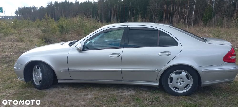 Mercedes-Benz Klasa E 200 Kompressor Automatik Avantgarde - 4