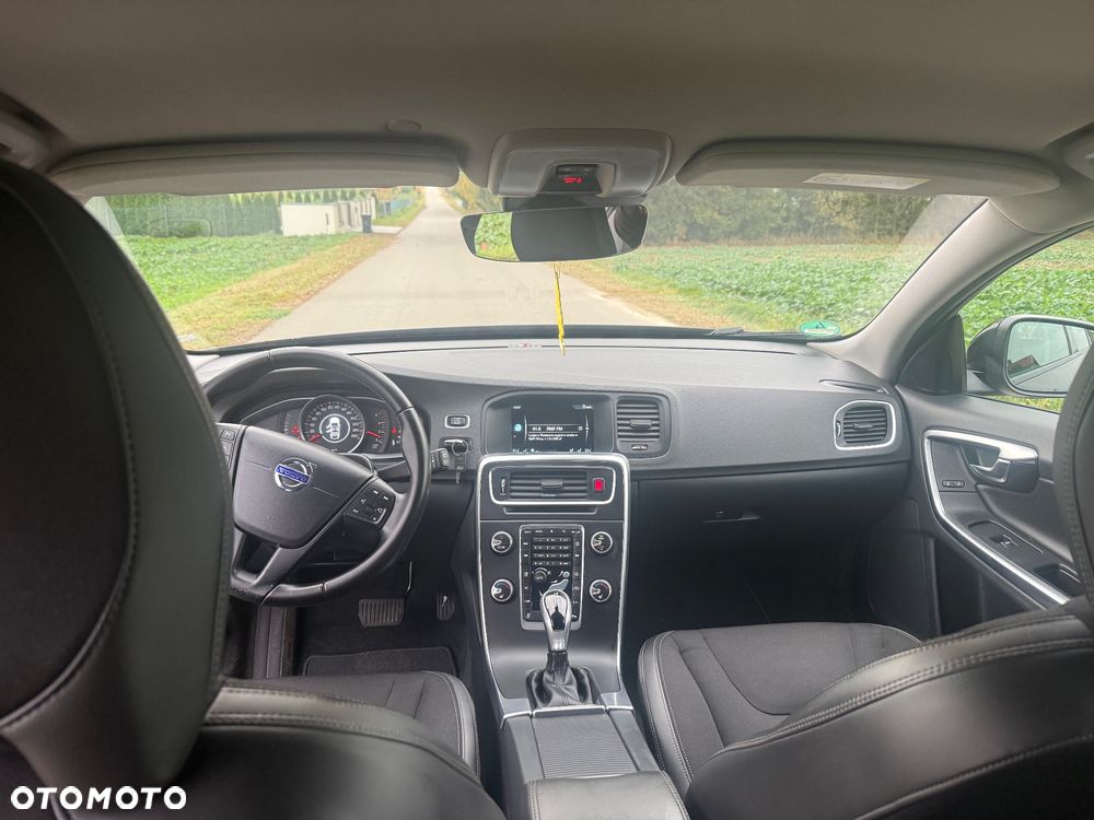 Volvo V60 - 18