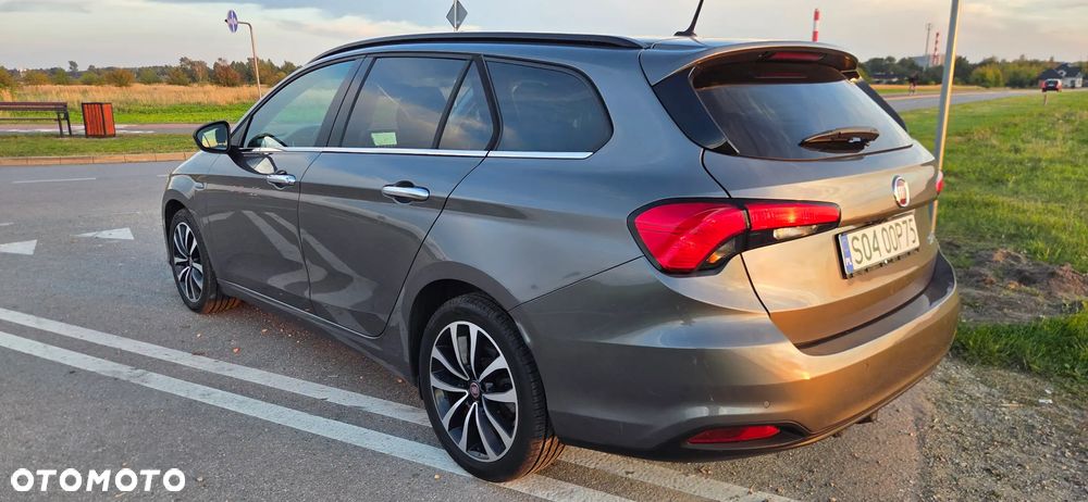 Fiat Tipo 1.4 T-Jet Lounge - 3
