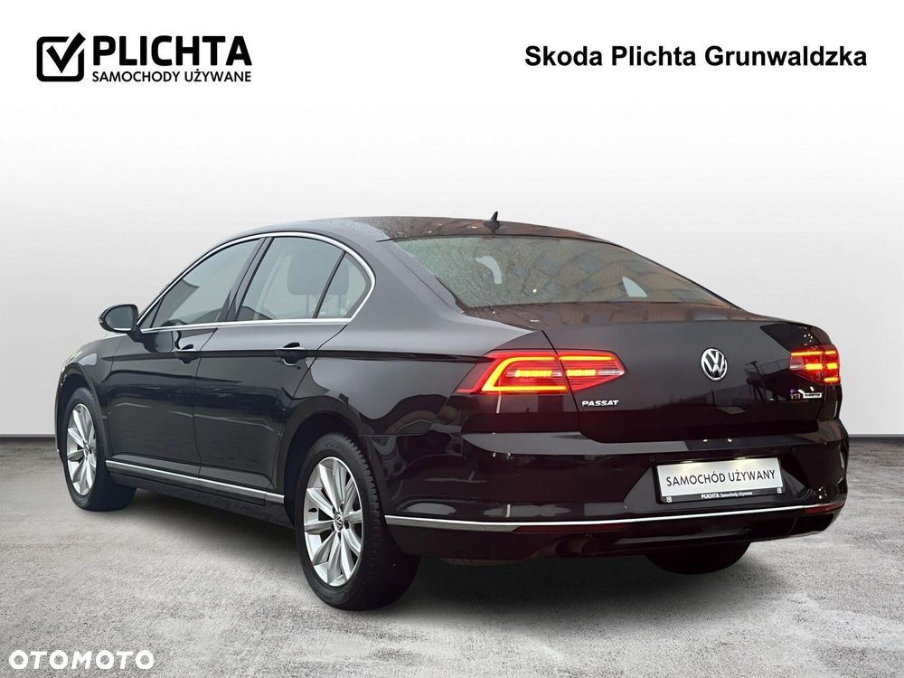Volkswagen Passat 1.8 TSI BMT Highline - 3