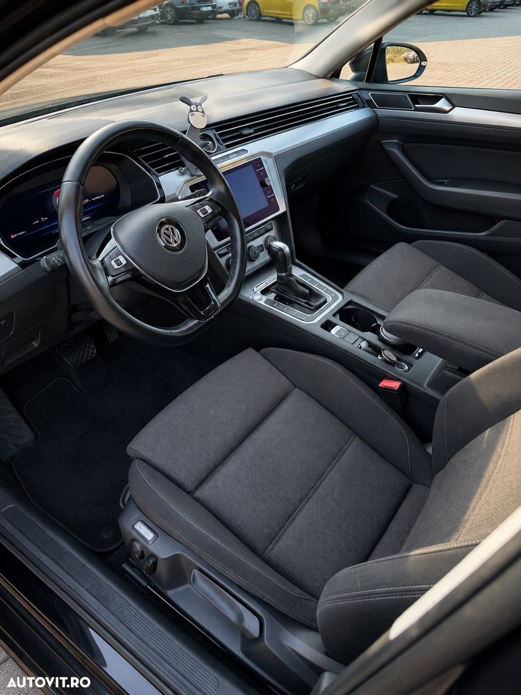 VOLKSWAGEN Passat 2018 — imagine 9