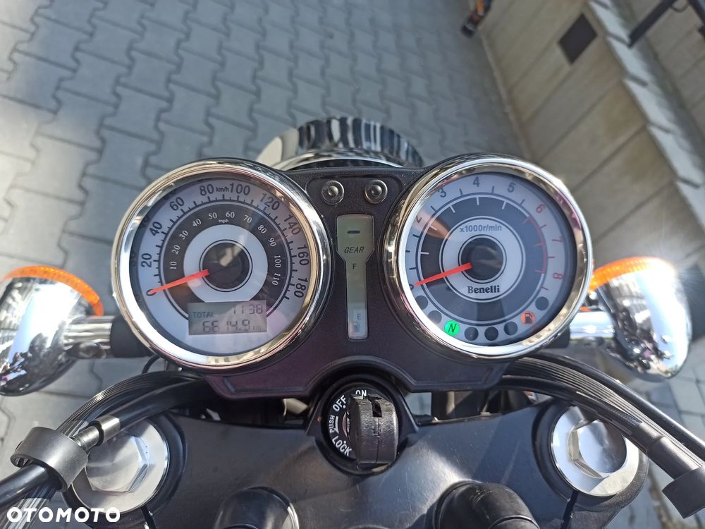 Benelli IMPERIALE 400 - 2