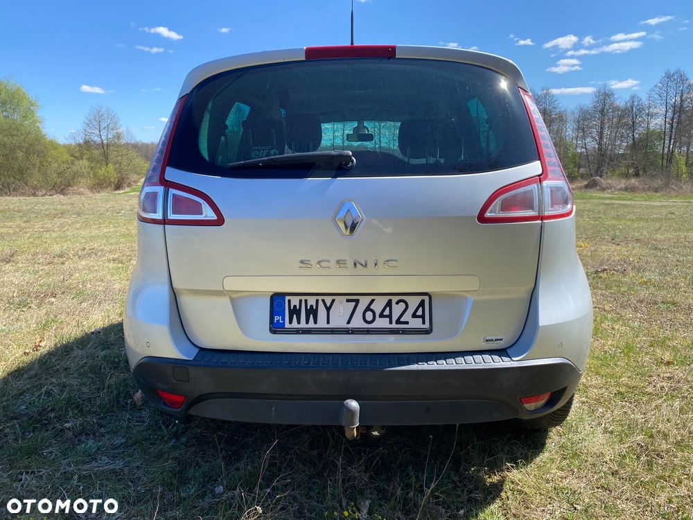 Renault Scenic 1.6 16V 110 Authentique - 1