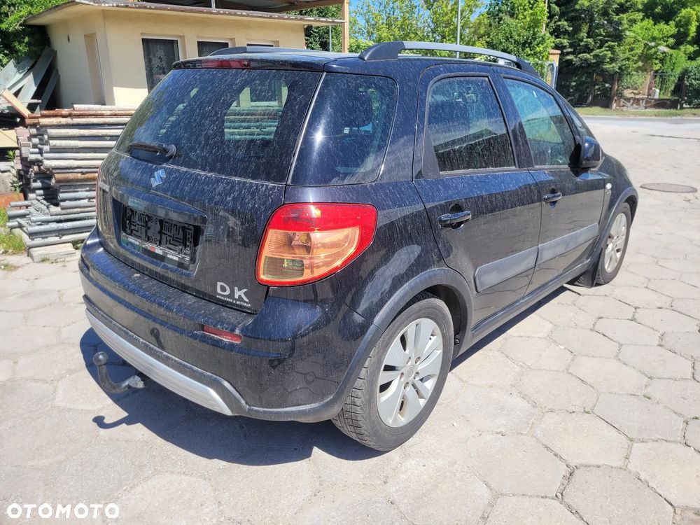 Suzuki SX4 1.9 DDiS DPF 4x4 Comfort - 5