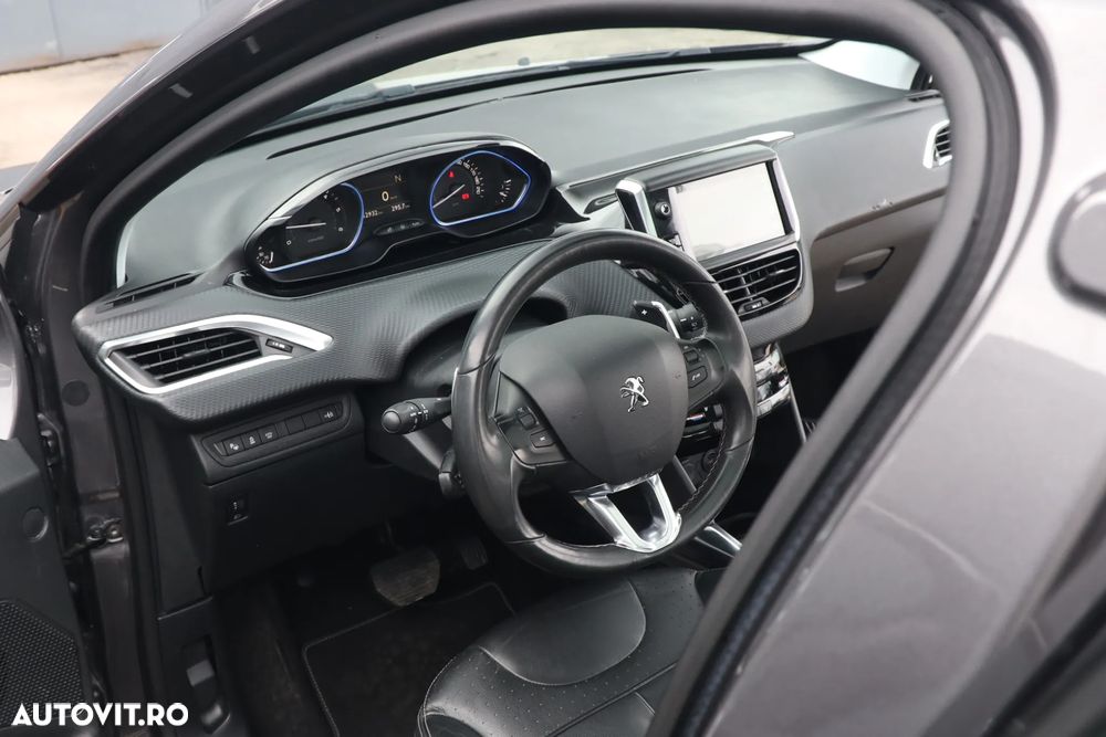 Peugeot 2008 e-HDi FAP 92 ETG6 STOP & START Allure - 13