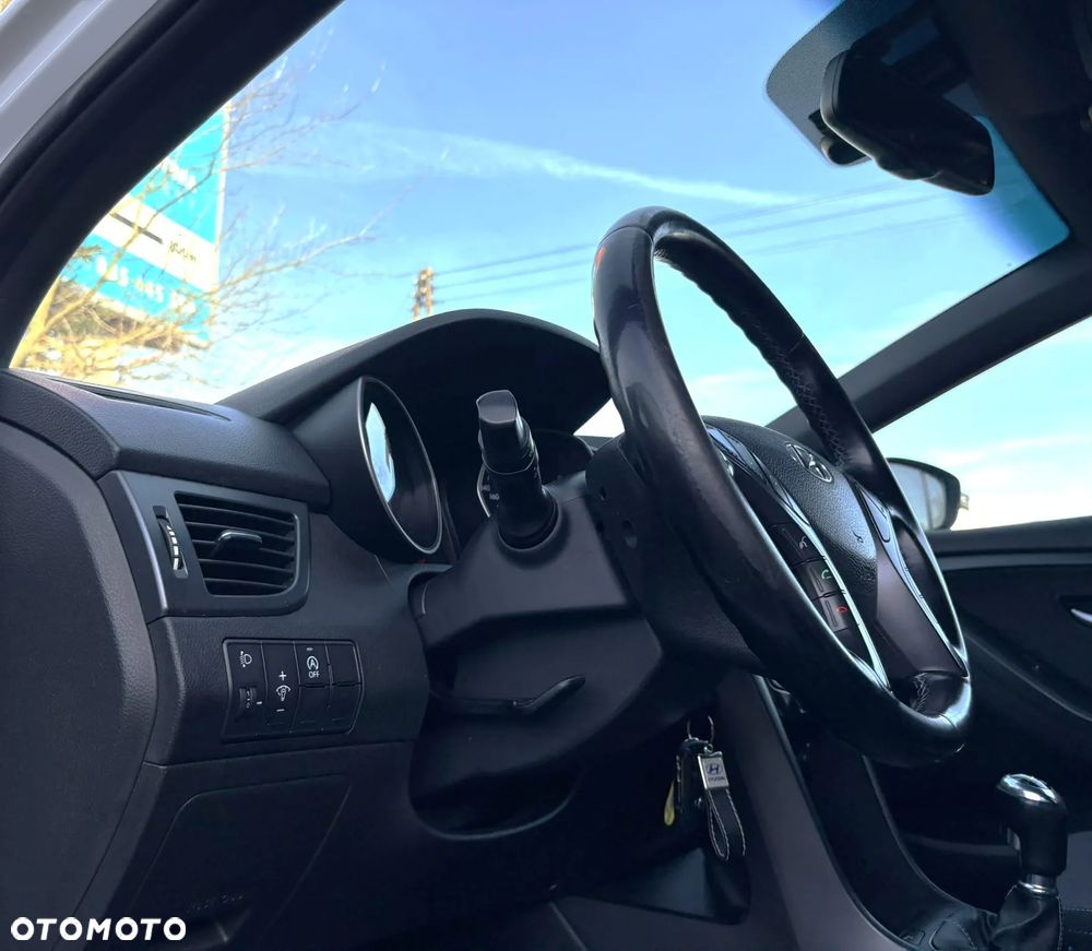 Hyundai i30 1.6 CRDi Comfort - 10