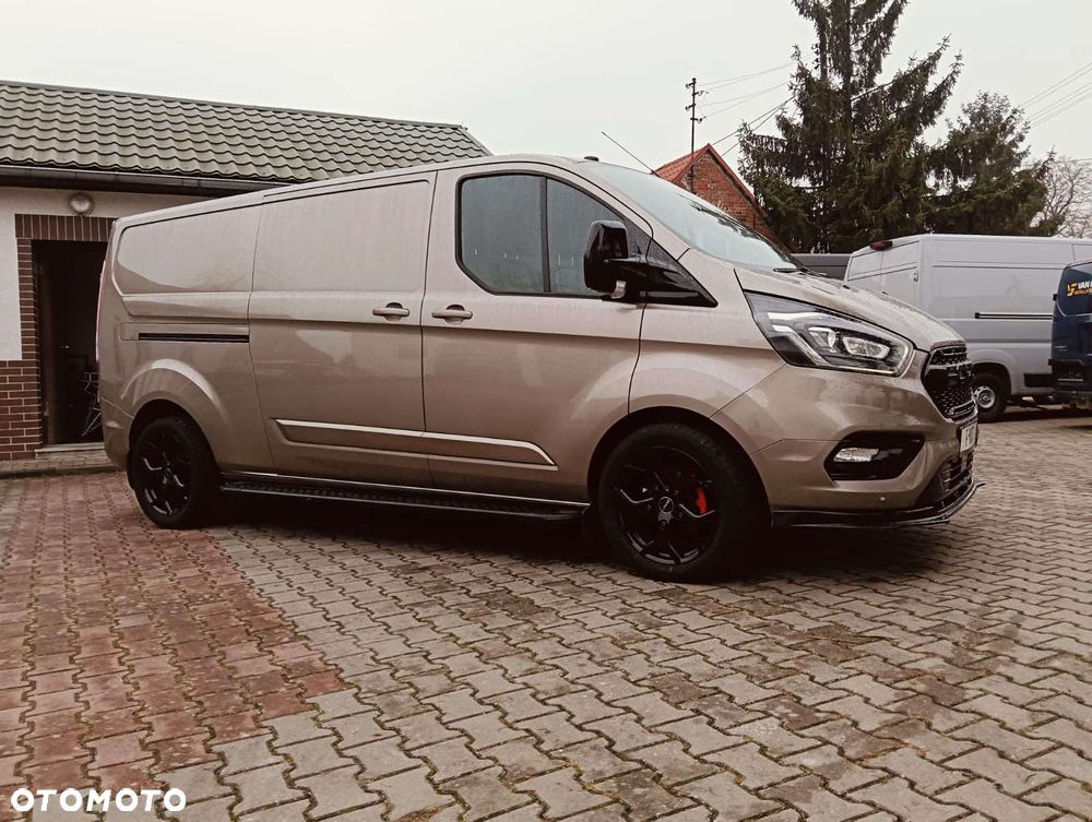 Ford Transit Custom - 8