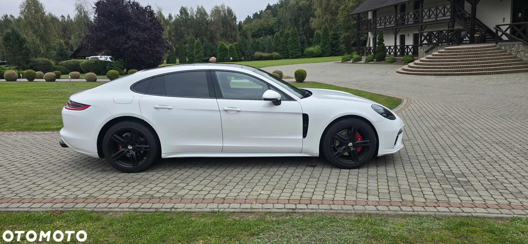 Porsche Panamera Standard - 12