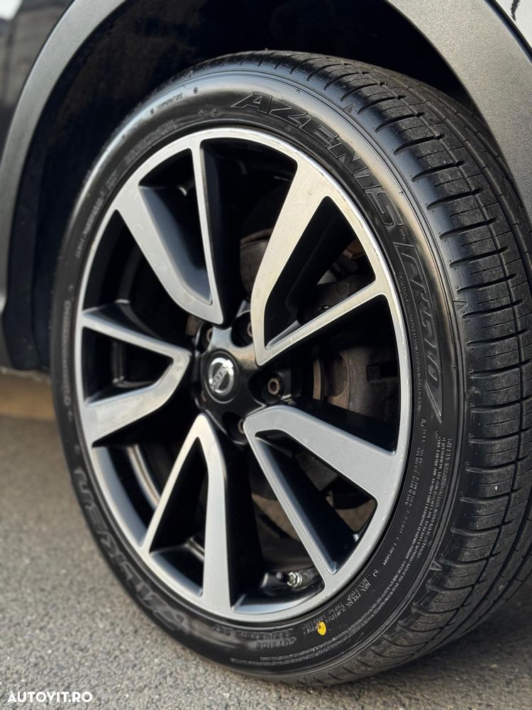 Nissan Qashqai 1.6 DCI Xtronic TEKNA - 22