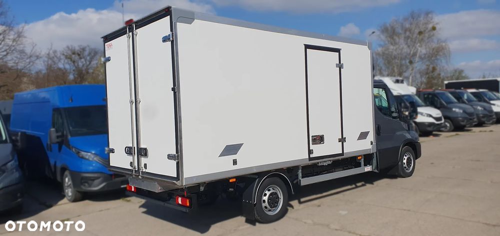 Iveco DAILY 35S18 - 10