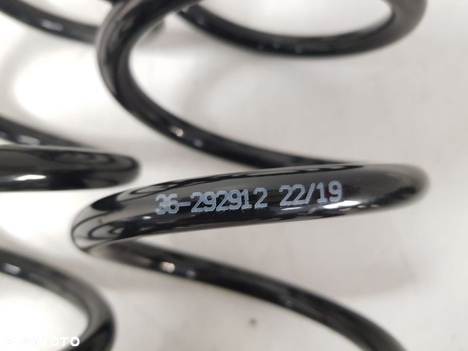 SPRĘŻYNA TYŁ TYLNA VW GOLF VII 7 5G0 AUDI A3 8V0 BILSTEIN 36-292912 - 2