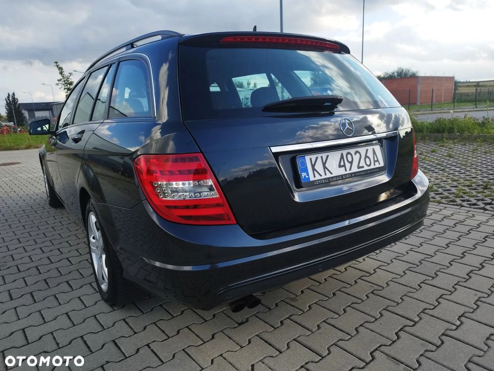 Mercedes-Benz Klasa C 200 CDI BlueEff Avantgarde - 11