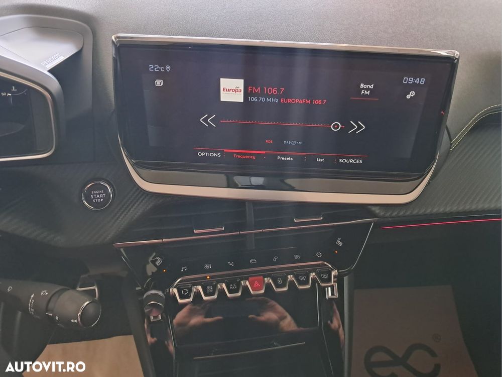 Peugeot 2008 1.2 PureTech BVM6 STT GT - 16