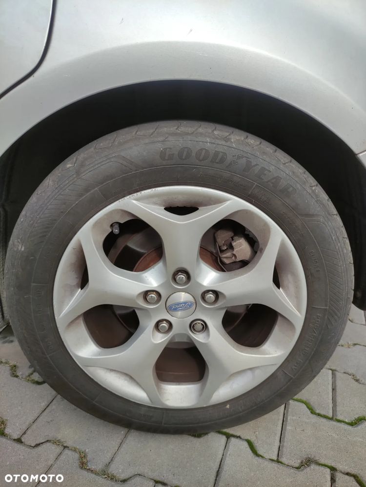 Ford C-MAX 2.0 Style - 11