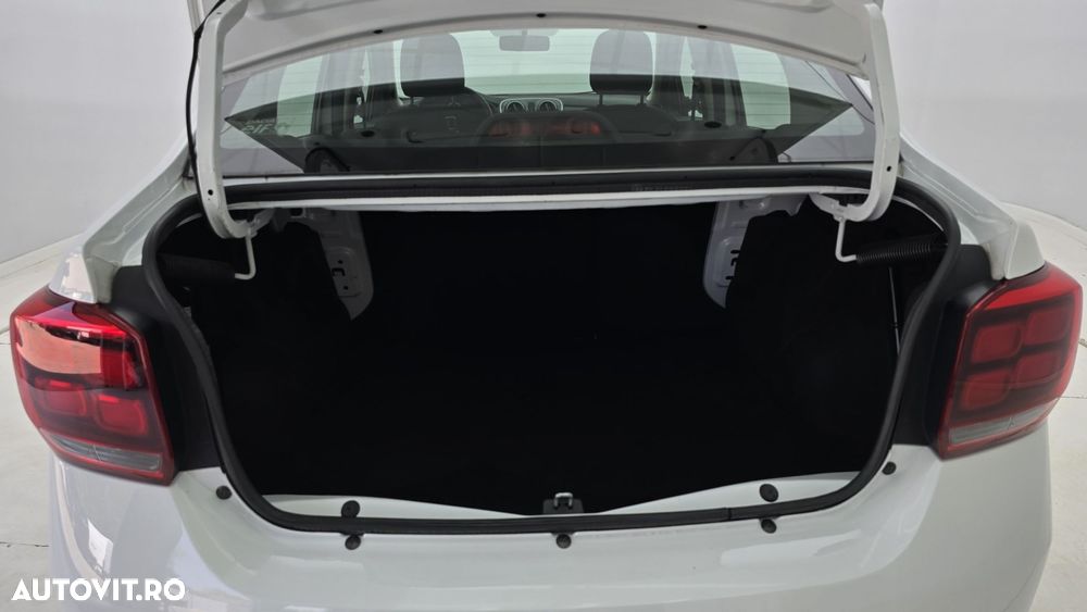 Dacia Logan 0.9 TCe Laureate - 25