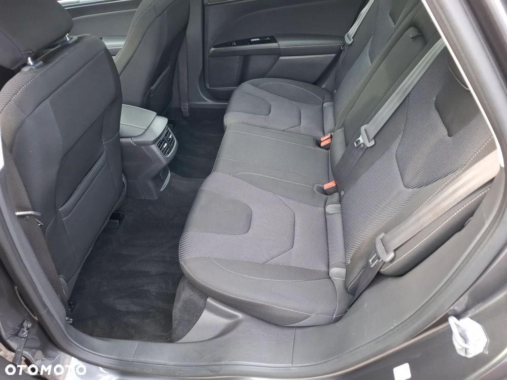 Ford Mondeo - 10