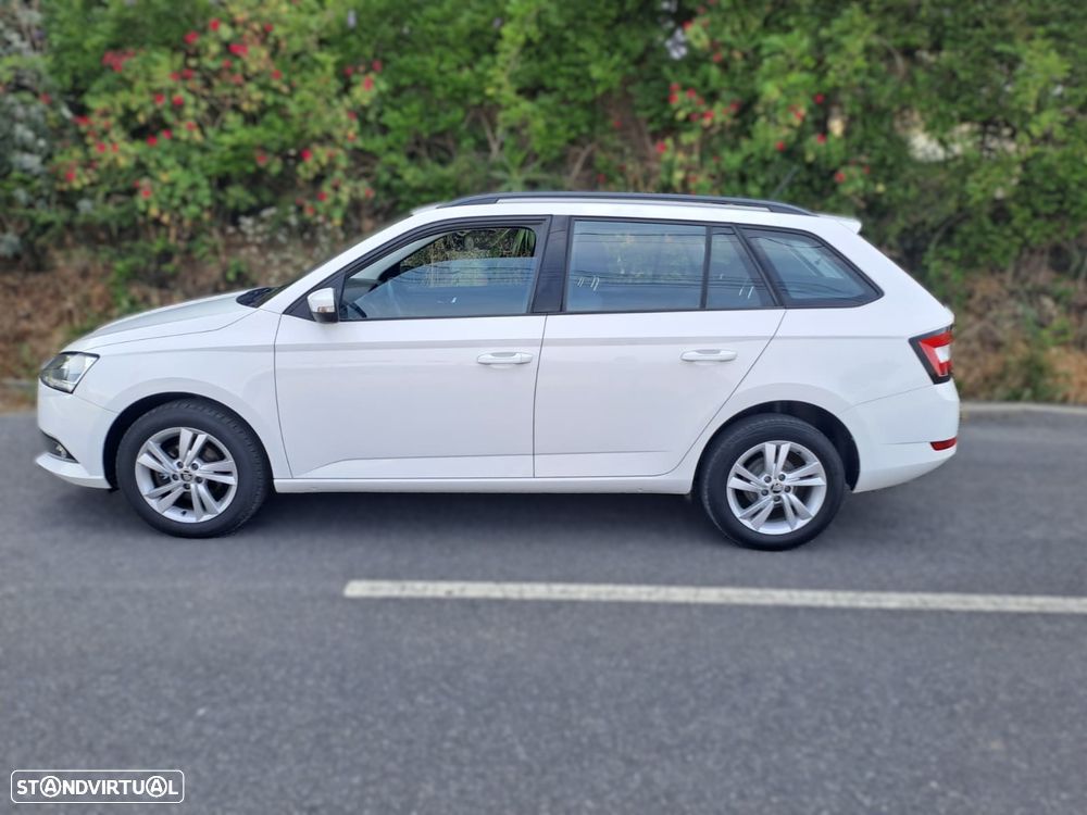 Skoda Fabia Break 1.0 Active Plus - 8