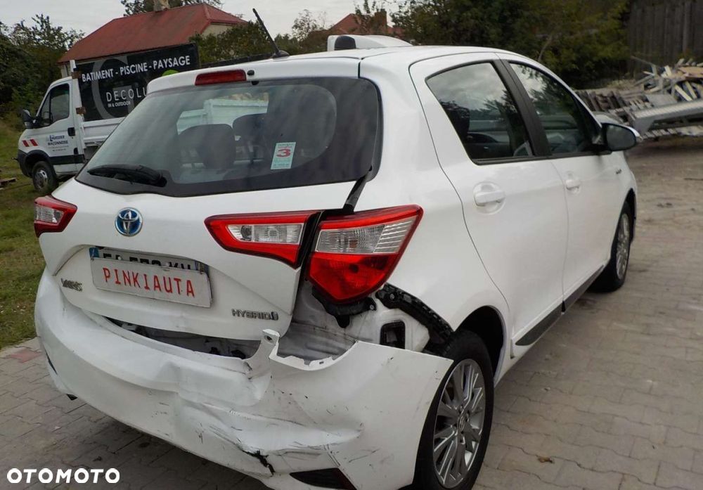 Toyota Yaris - 14