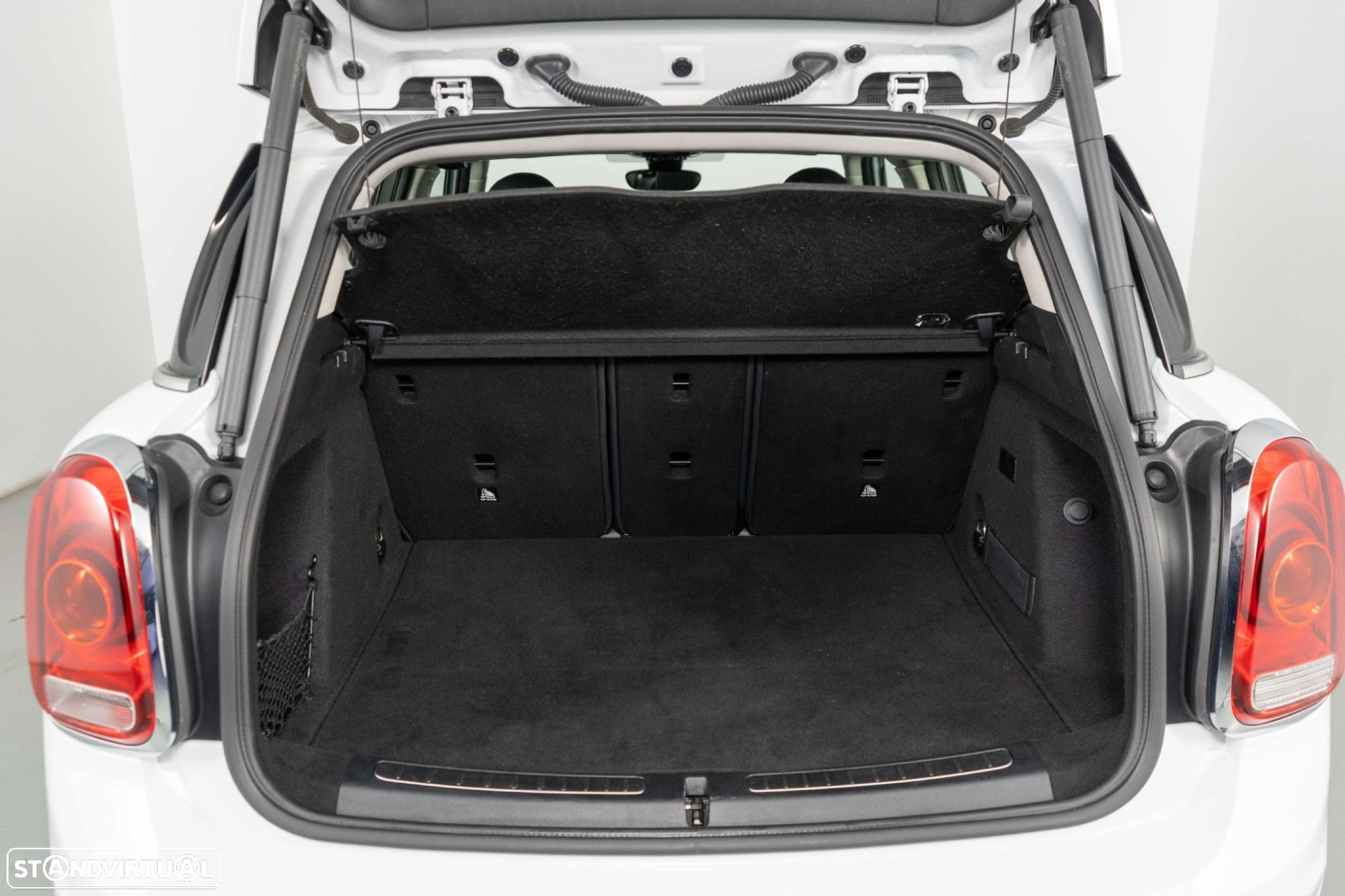 MINI Countryman Cooper SE ALL4 Auto - 12