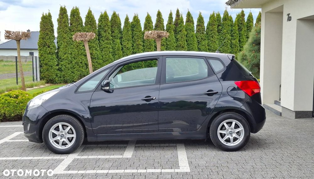 Kia Venga 1.4 CVVT Business Line - 17