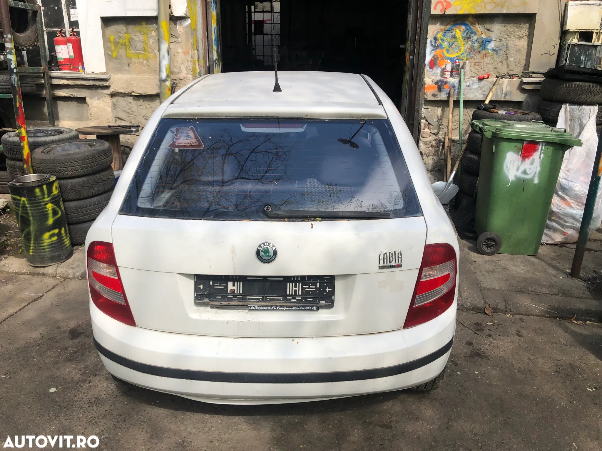 Dezmembrez Skoda Fabia 1 facelift alb 2006 1.2 12V BME - 8
