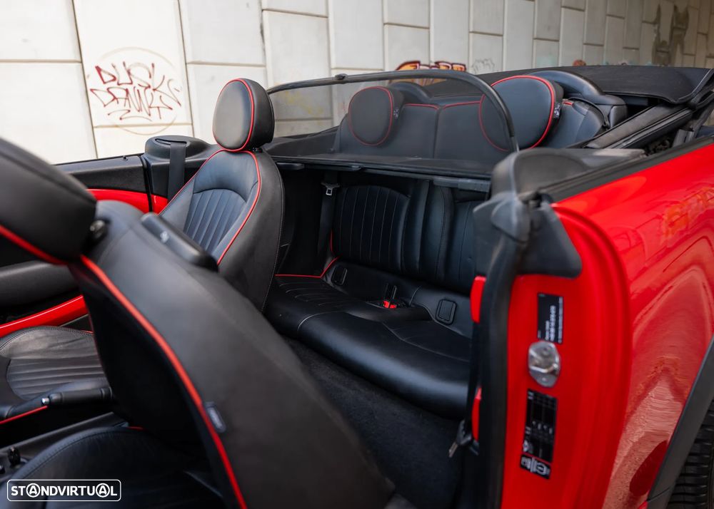 MINI Cabrio John Cooper Works 157g - 25