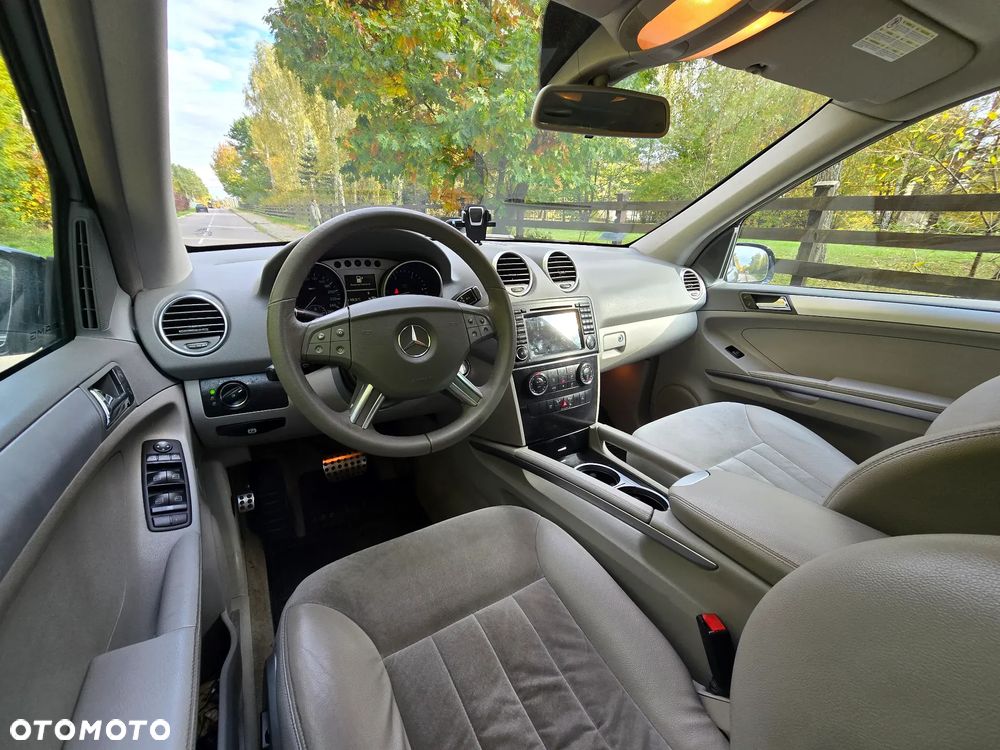 Mercedes-Benz ML 320 CDI 4Matic 7G-TRONIC - 27