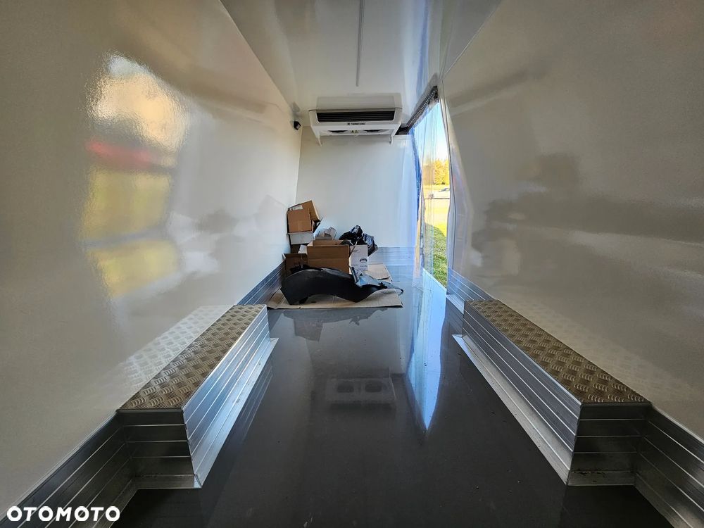 Iveco Daily 35S16 Mroźnia / Chłodnia ThermoKing C450 Max - 9