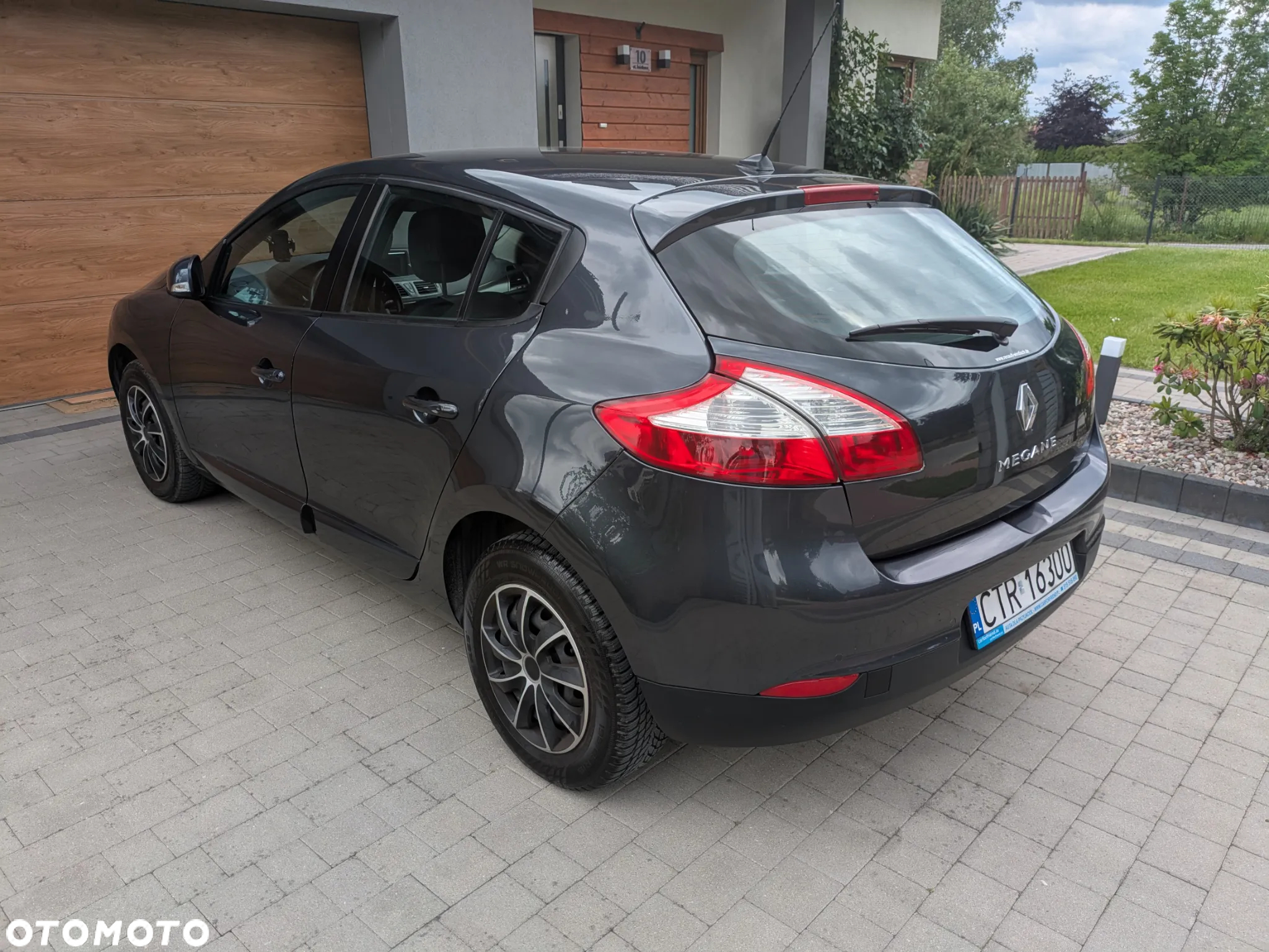 Renault Megane ENERGY TCe 130 Start & Stop Paris - 4