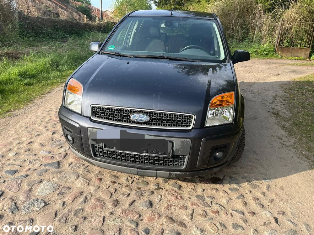 Ford Fusion 1.4 + - 1