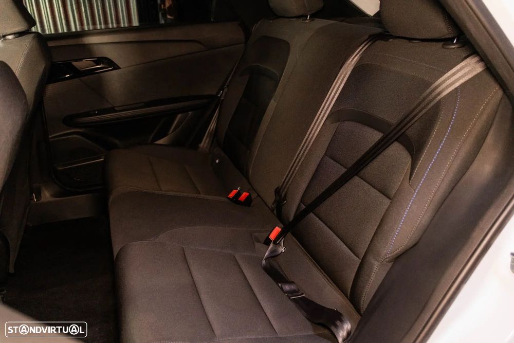 MG MG4 64 kWh Comfort - 27