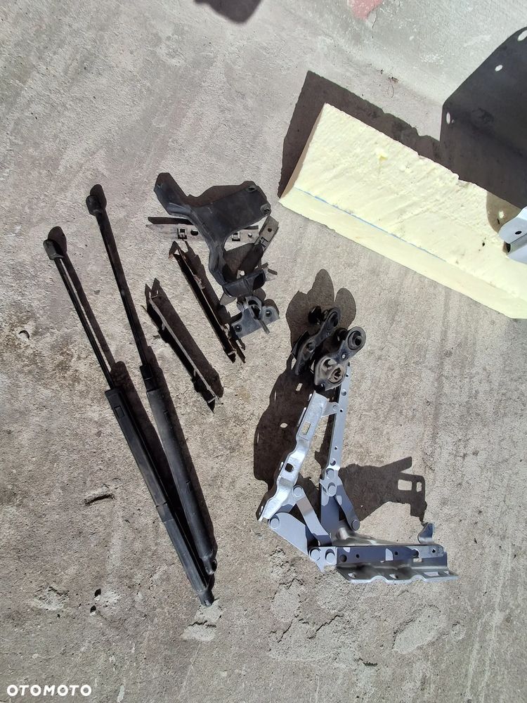 Mercedes W209 CLK maska zderzak błotniki lampy wzmocnienie przód 744 - 9