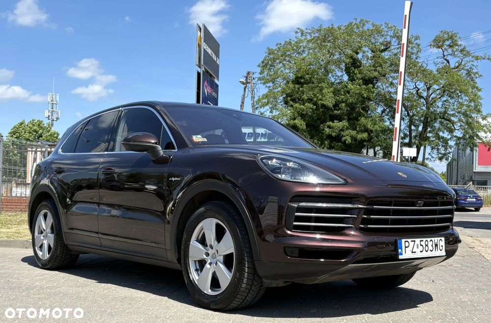 Porsche Cayenne E-Hybrid - 3