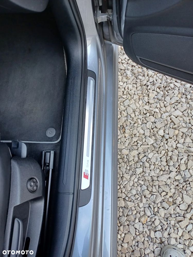 Audi A4 Avant 2.0 TDI DPF S line Sportpaket - 35