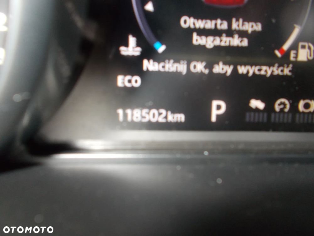 Land Rover Discovery Sport TD4 HSE - 14