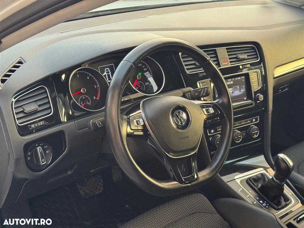 VOLKSWAGEN Golf 2013 — imagine 15