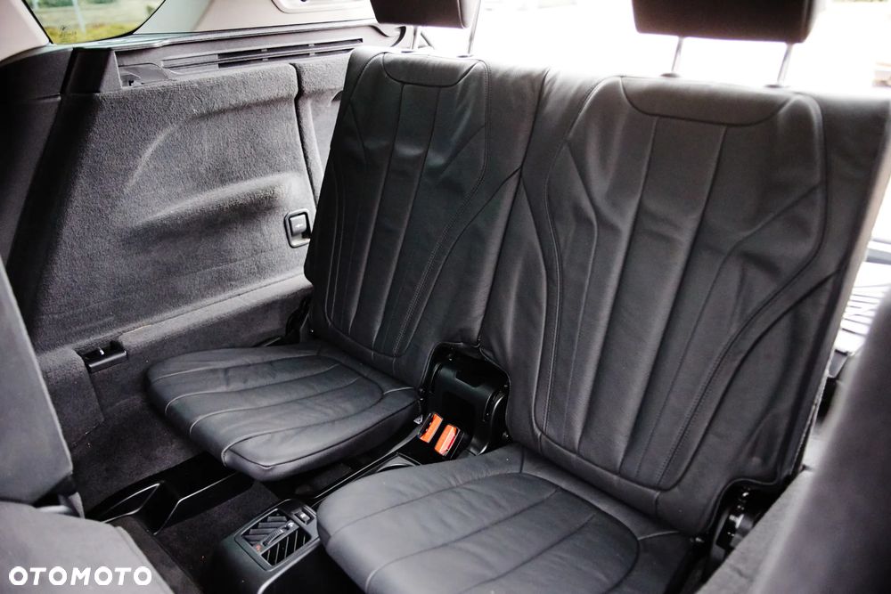 BMW X5 sDrive25d - 34
