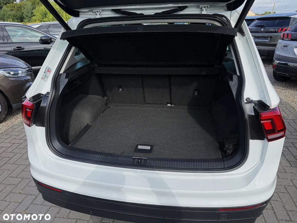 Volkswagen Tiguan 1.4 TSI BlueMotion Technology Exclusive - 10